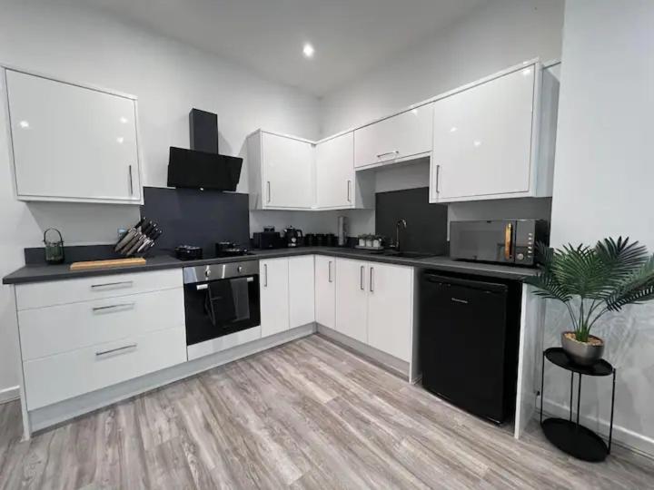 Monthly Stays Liverpool Extérieur photo